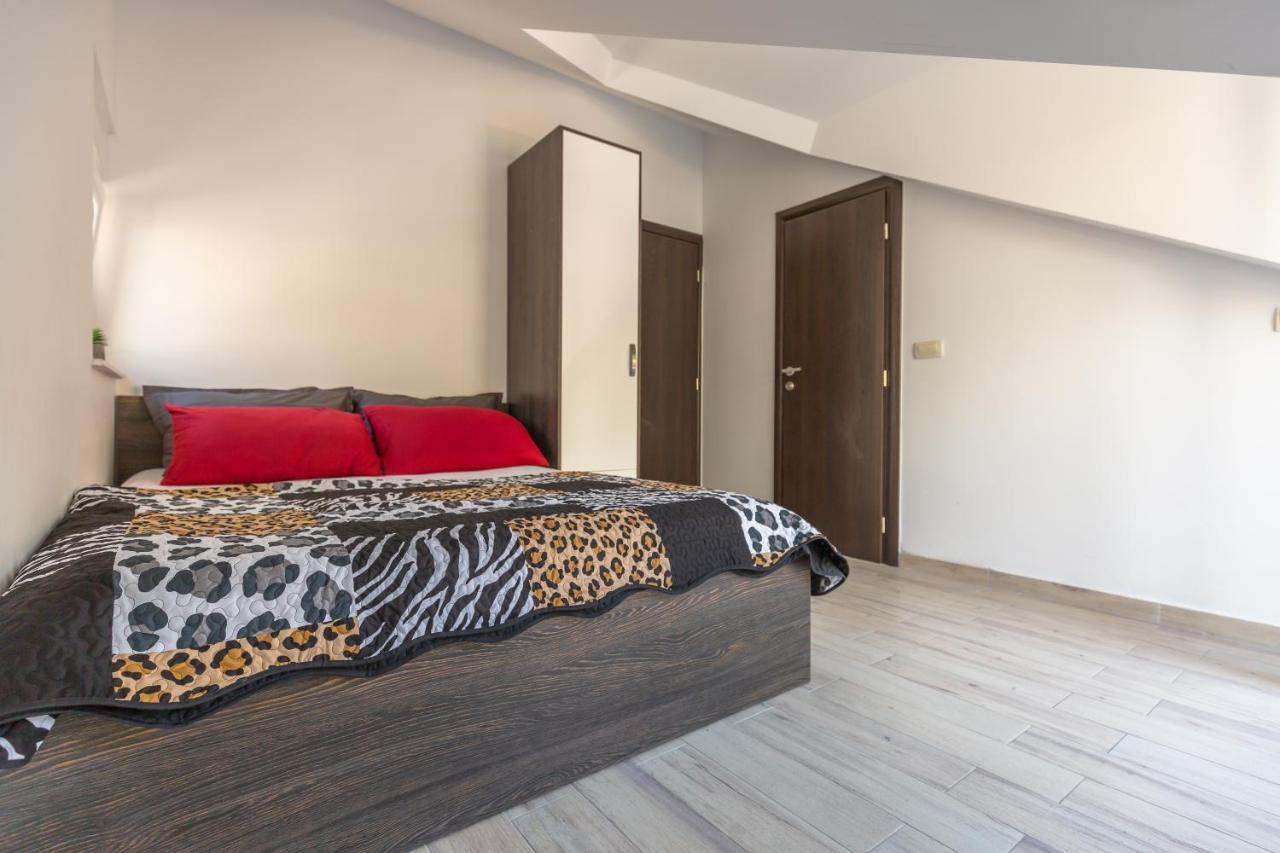 Ferienwohnung Ferdo 2 Makarska Exterior foto
